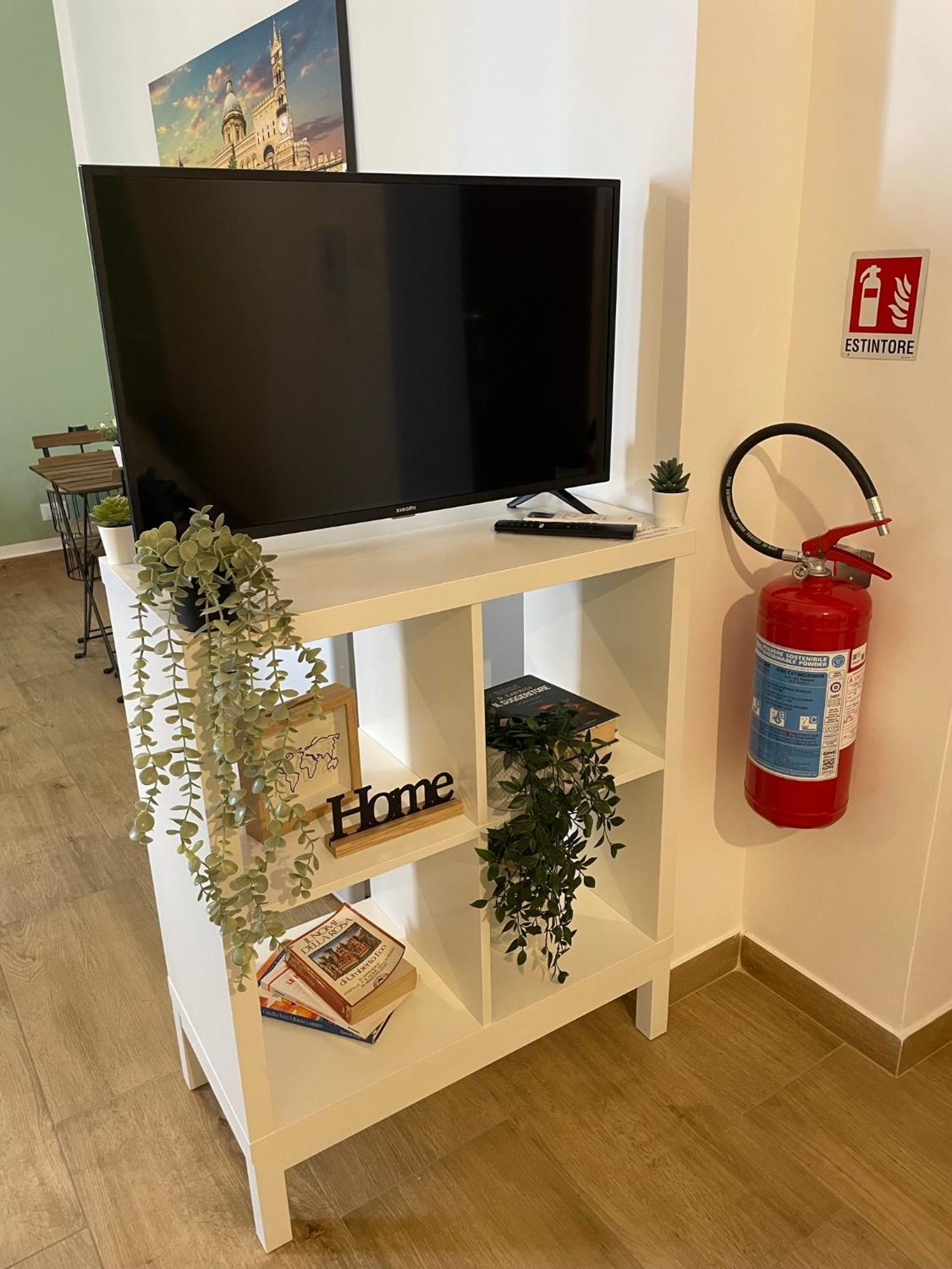 Dai Palermitani Rooms & Apartments Palermo Buitenkant foto